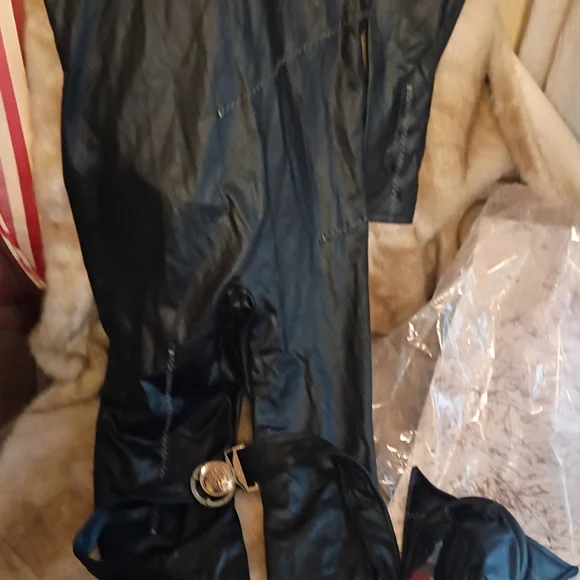 Leg Avenue Catwoman Feline Femme Fatale Costume Large - Picture 6 of 10